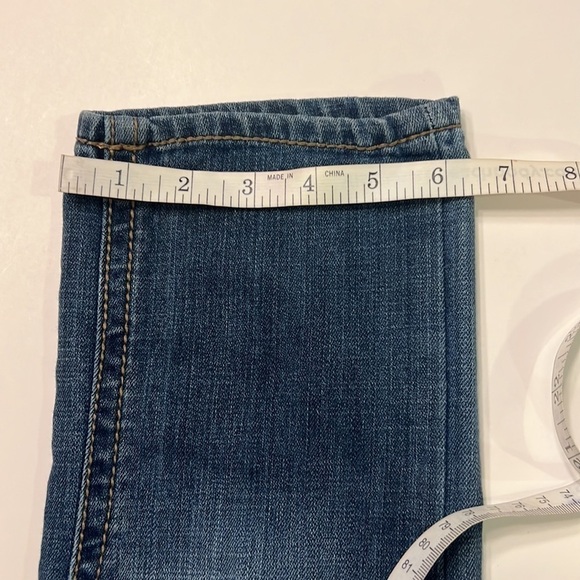 Seven7 Jeans Crop Ankle Jeans Capri Pants Medium Blue Wash Size 4 - Picture 13 of 14